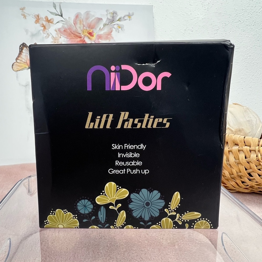 Niidor Lift Pasties and Nipple Covers